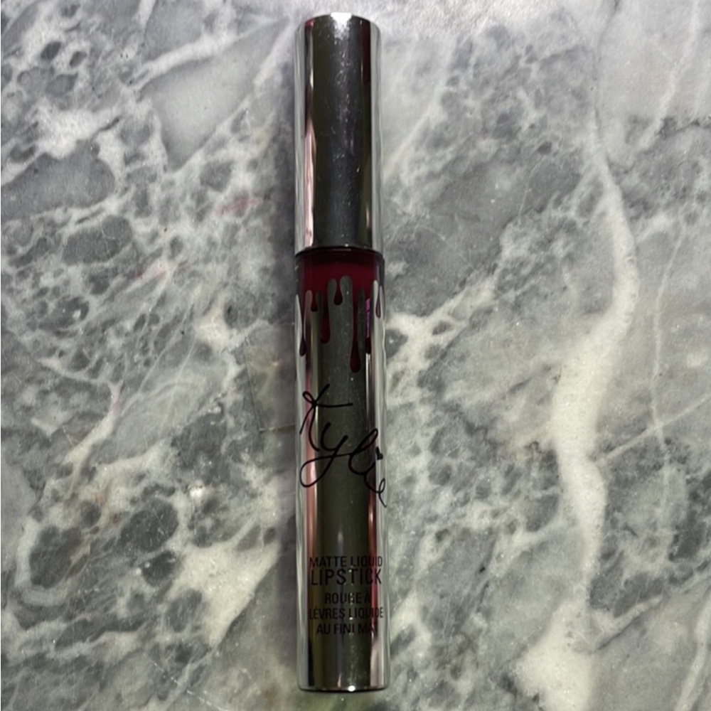 Kylie Cosmetics Matte Liquid Lipstick Kourt K
